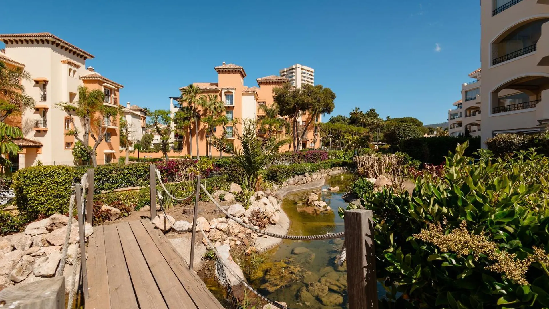 Apartment With Direct Beach Access, In Hacienda Playa, Elviria Marbella 0*,