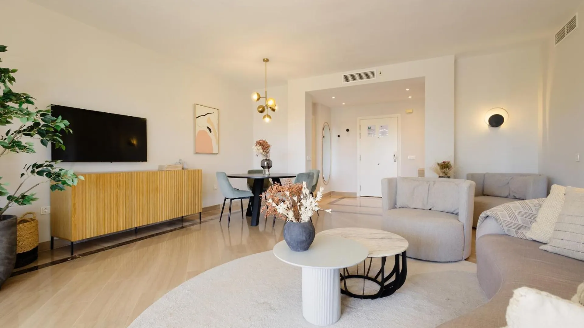 Apartment With Direct Beach Access, In Hacienda Playa, Elviria Marbella Spain