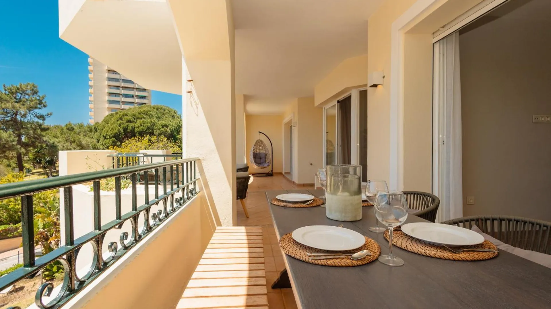 Apartment With Direct Beach Access, In Hacienda Playa, Elviria Marbella
