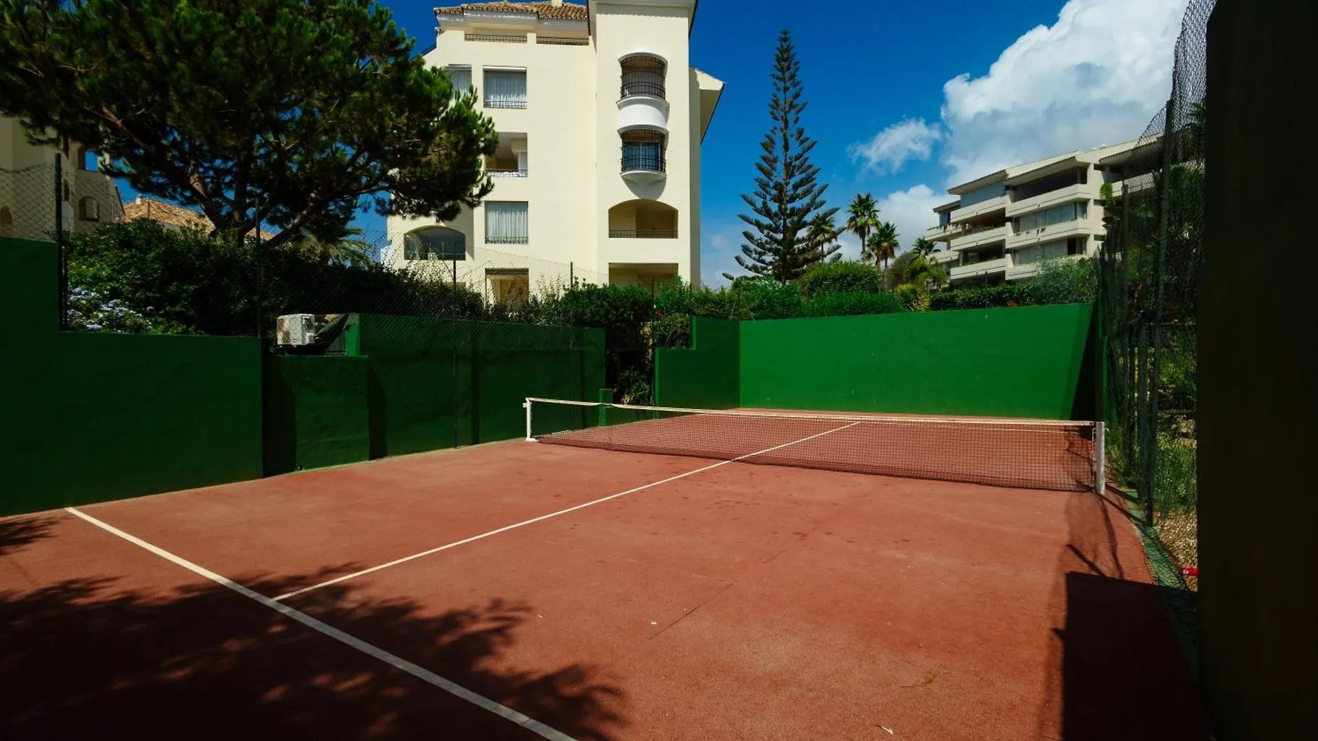 Apartment With Direct Beach Access, In Hacienda Playa, Elviria Marbella